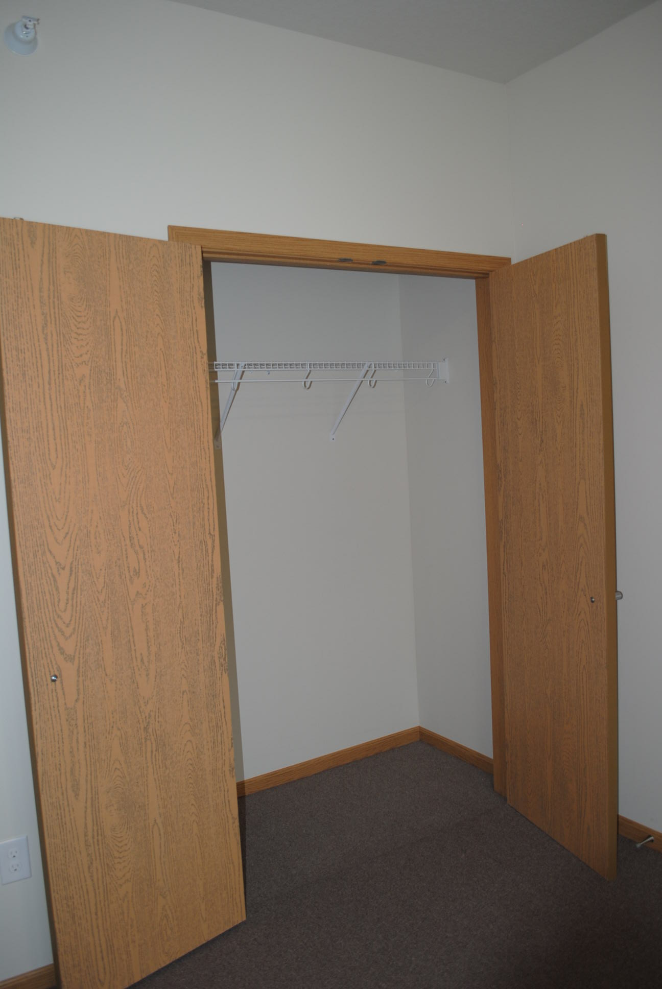 Bcs%20inside%20bdrm%20closet